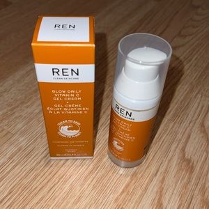 REN CLEAN SKINCARE Glow Daily Vitamin C Gel Cream Moisturizer